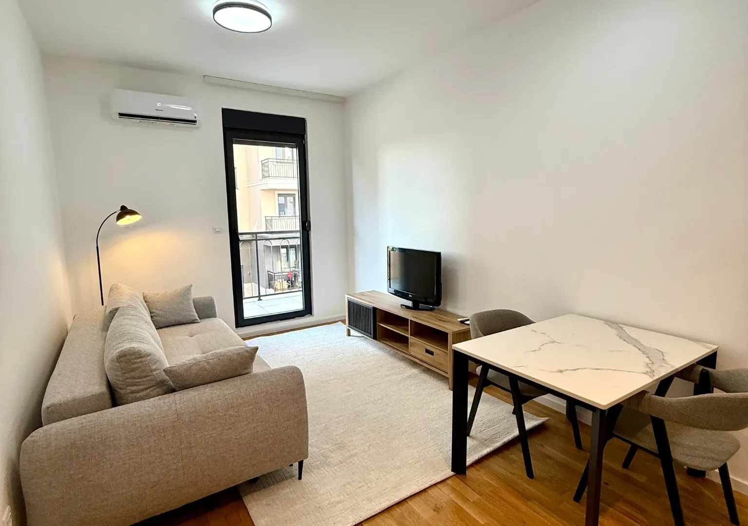 Rent, one bedroom apartment, 37m², Tološi, Podgorica