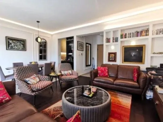Prodaja, dvosoban stan, 94m², Obala Morače, Podgorica