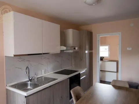 Izdavanje, dvosoban stan, 47m², Dom zdravlja, Niš - image 4