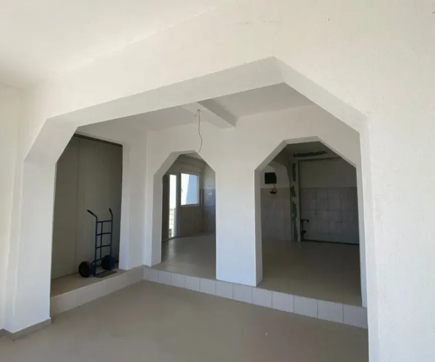 Sale, office space, 45m², Konik, Podgorica