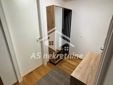 Izdavanje, dvosoban stan, 61m², Zemun Gornji Grad, Zemun Sve Podlokacije - image 18