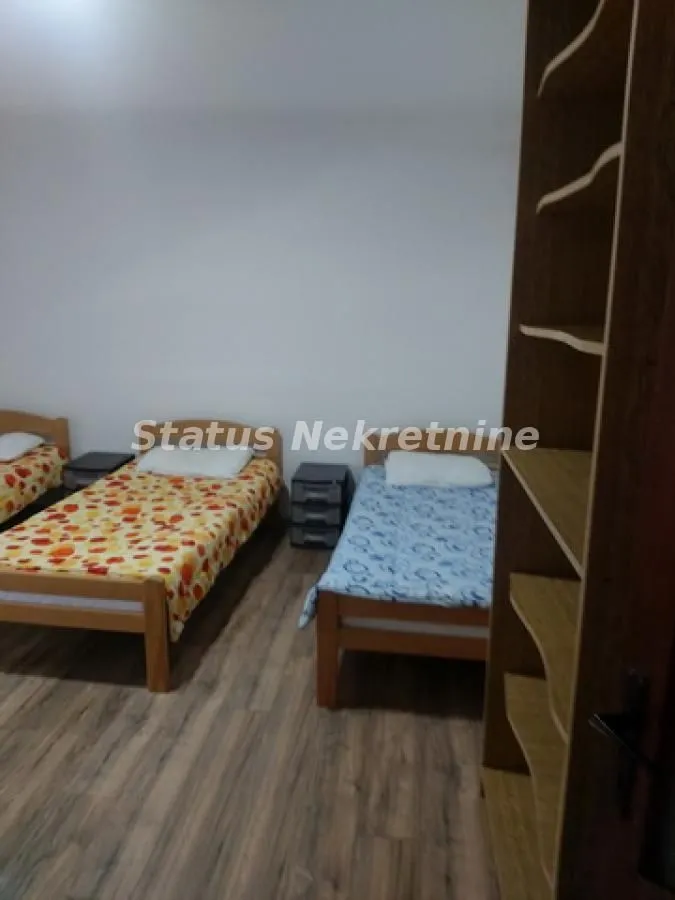 Prodaja, kuća, 261m², Inđija, Srbija