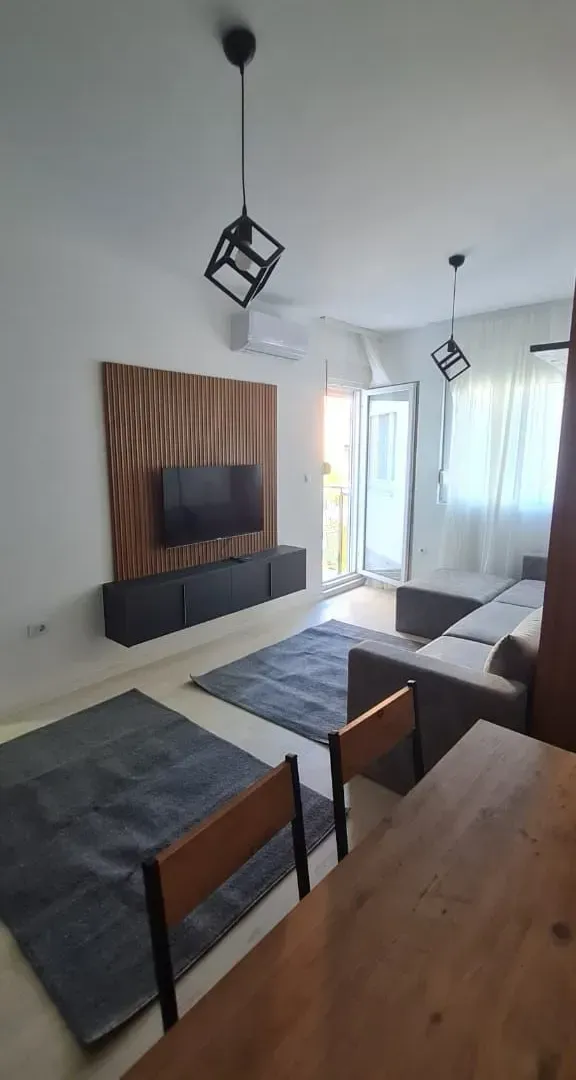 Prodaja, jednosoban stan, 38m², Kruševac, Podgorica