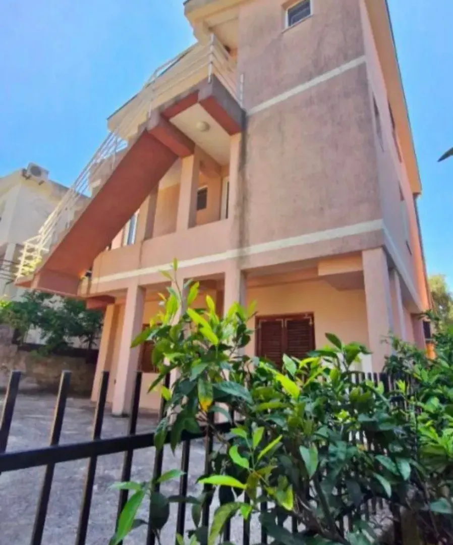 Sale, house, 150m², Utjeha, Bar