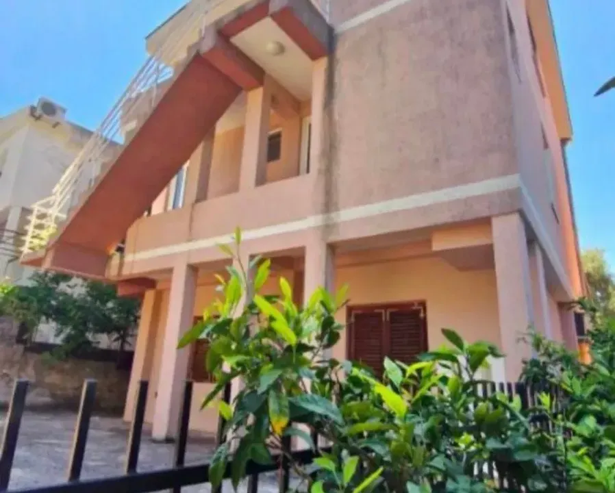 Prodaja, kuća, 150m², Utjeha, Bar