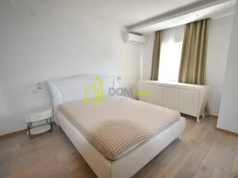 Izdavanje, jednosoban stan, 68m², City Kvart, Podgorica - image 9
