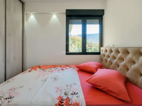 Rent, three bedroom apartment, 120m², Mrčevac, Tivat - image 15