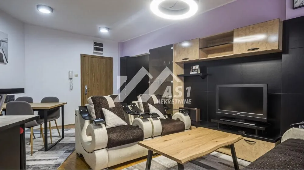 Rent, three bedroom apartment, 60m², Adamovićevo Naselje, Novi Sad Sve Podlokacije