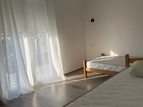 Rent, two bedroom apartment, 66m², Bonići, Tivat - image 5
