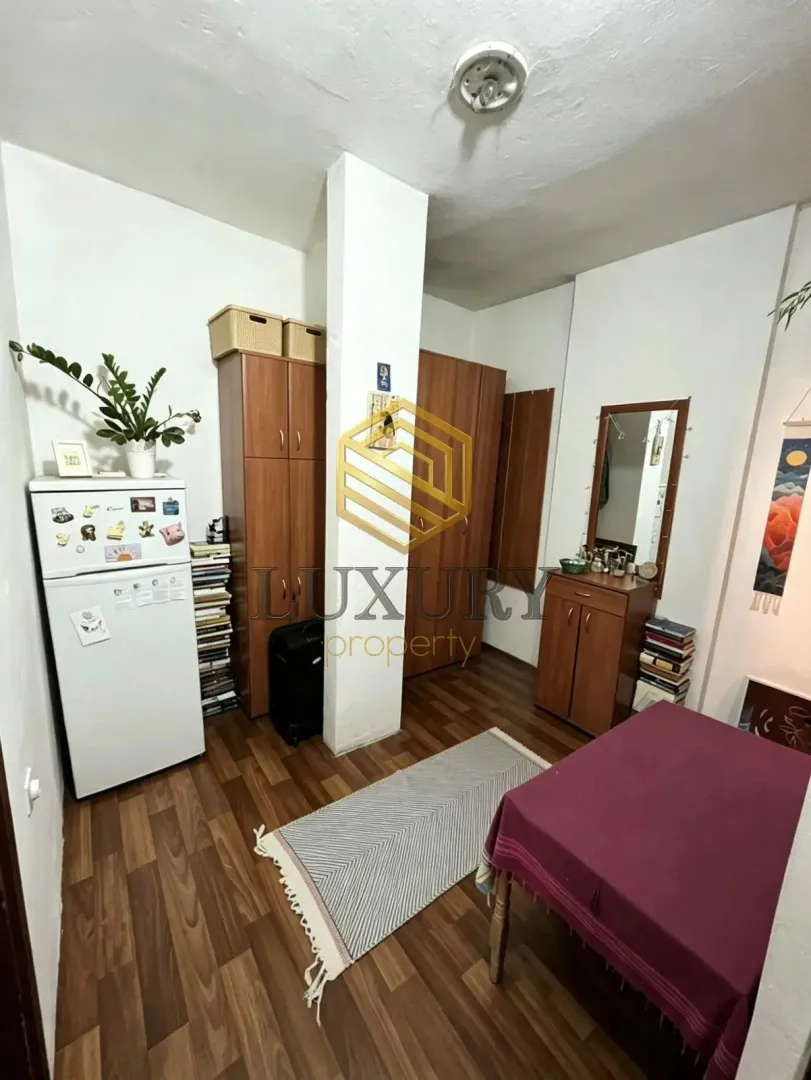 Izdavanje, jednosoban stan, 40m², Centar, Podgorica