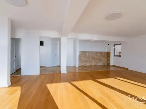 Sale, three bedroom apartment, 160m², Pržno, Budva - image 10