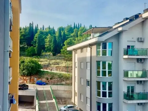 Prodaja, dvosoban stan, 65m², Ljubović, Podgorica - image 19