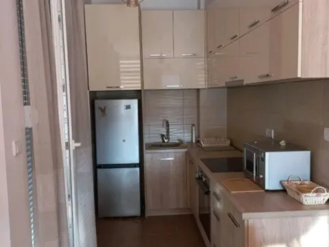 Izdavanje, jednosoban stan, 52m², Kava, Tivat - image 2