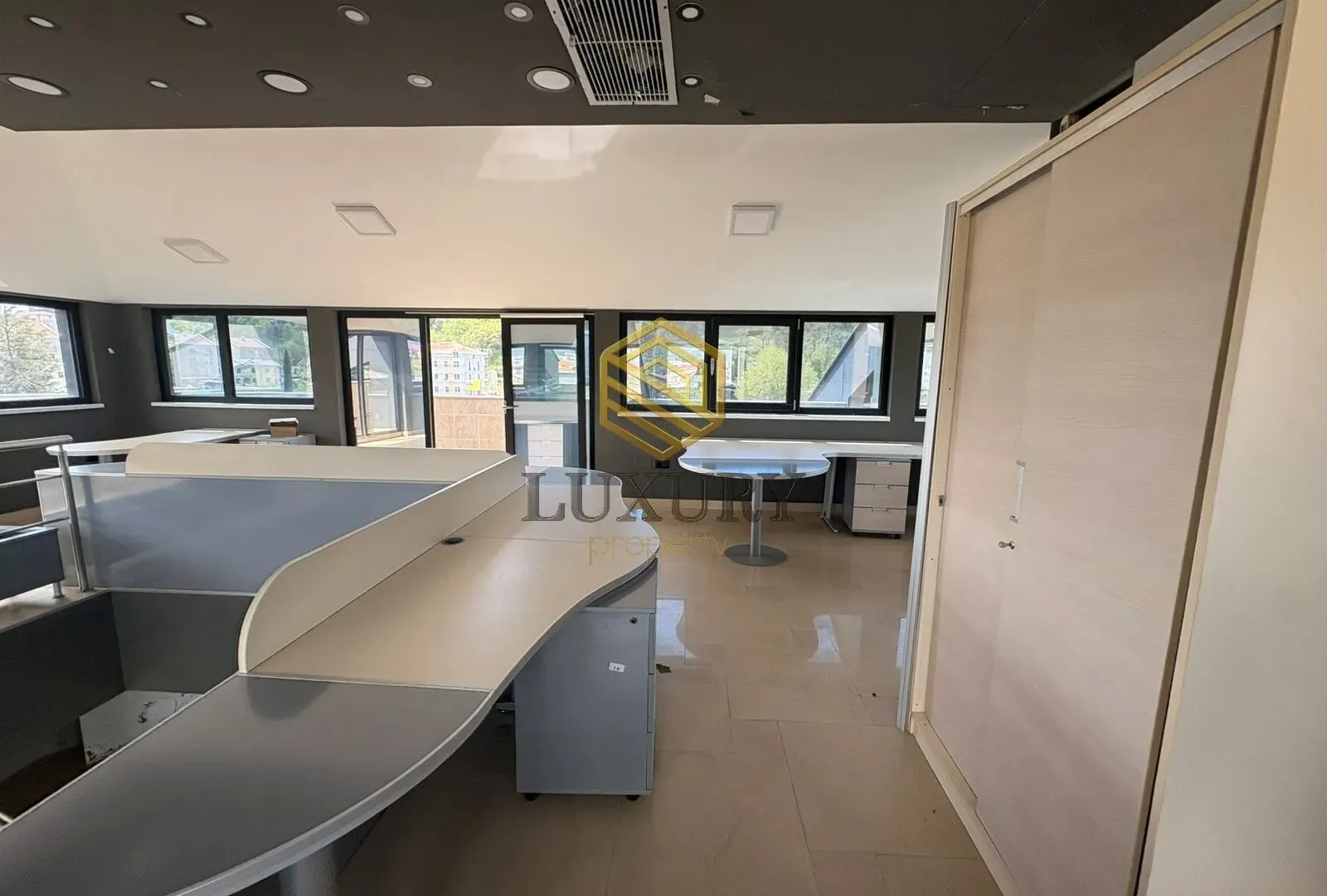 Rent, office space, 400m², Zabjelo, Podgorica