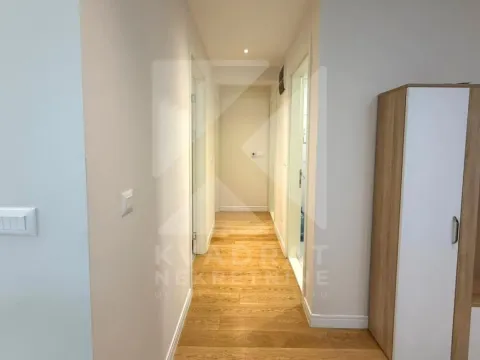 Izdavanje, dvosoban stan, 80m², Kruševac, Podgorica - image 8