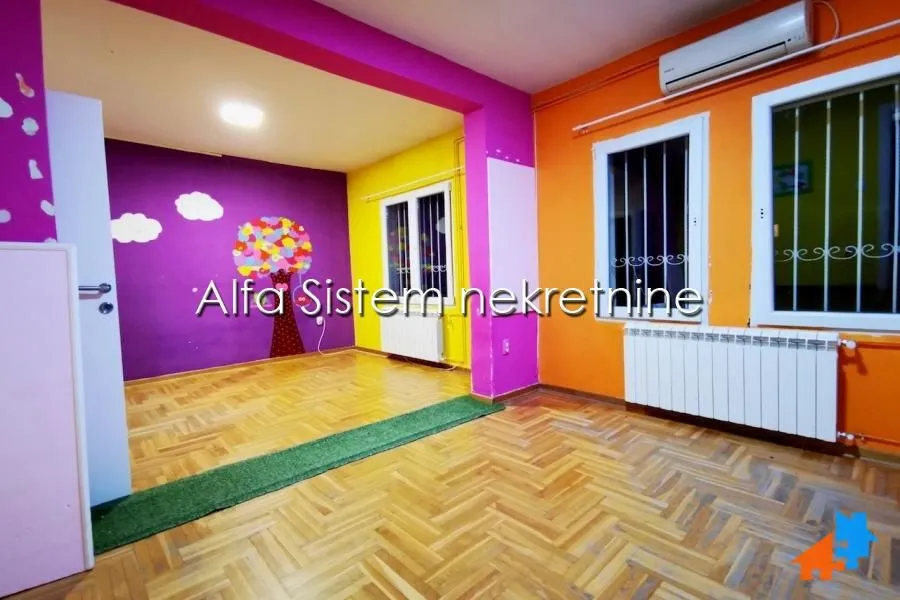 Rent, house, 520m², Voždovac Sve Podlokacije, Beograd