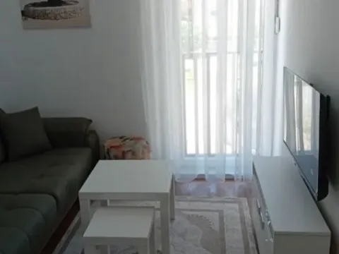 Rent, one bedroom apartment, 30m², Central Point, Podgorica - image 7