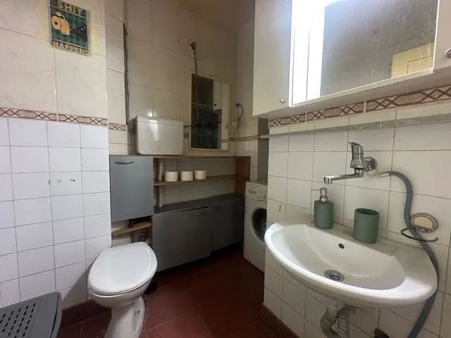 Izdavanje, jednosoban stan, 50m², Podgorica, Crna Gora