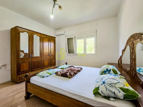 Izdavanje, trosoban stan, 100m², Zagorič, Podgorica - image 10