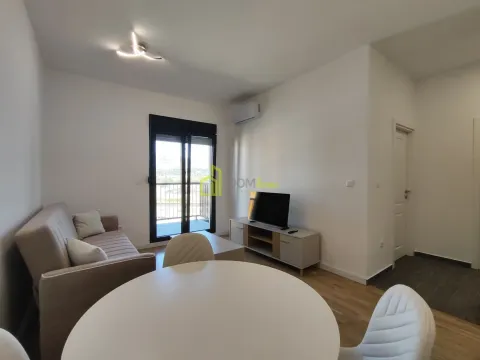 Rent, one bedroom apartment, 37m², Pod Goricom, Podgorica - image 9