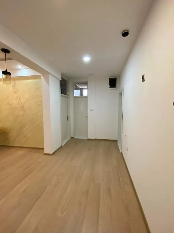 Prodaja, trosoban stan, 64m², Kikinda, Srbija