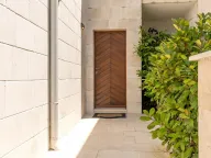 Sale, house, 198m², Dobrota, Kotor - image 24