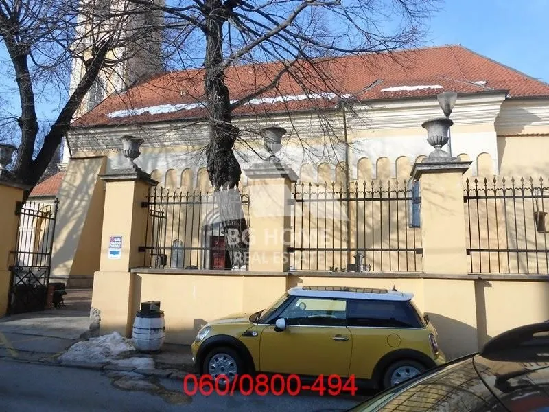 Prodaja, četvorosoban stan, 120m², Zemun Centar, Zemun Sve Podlokacije