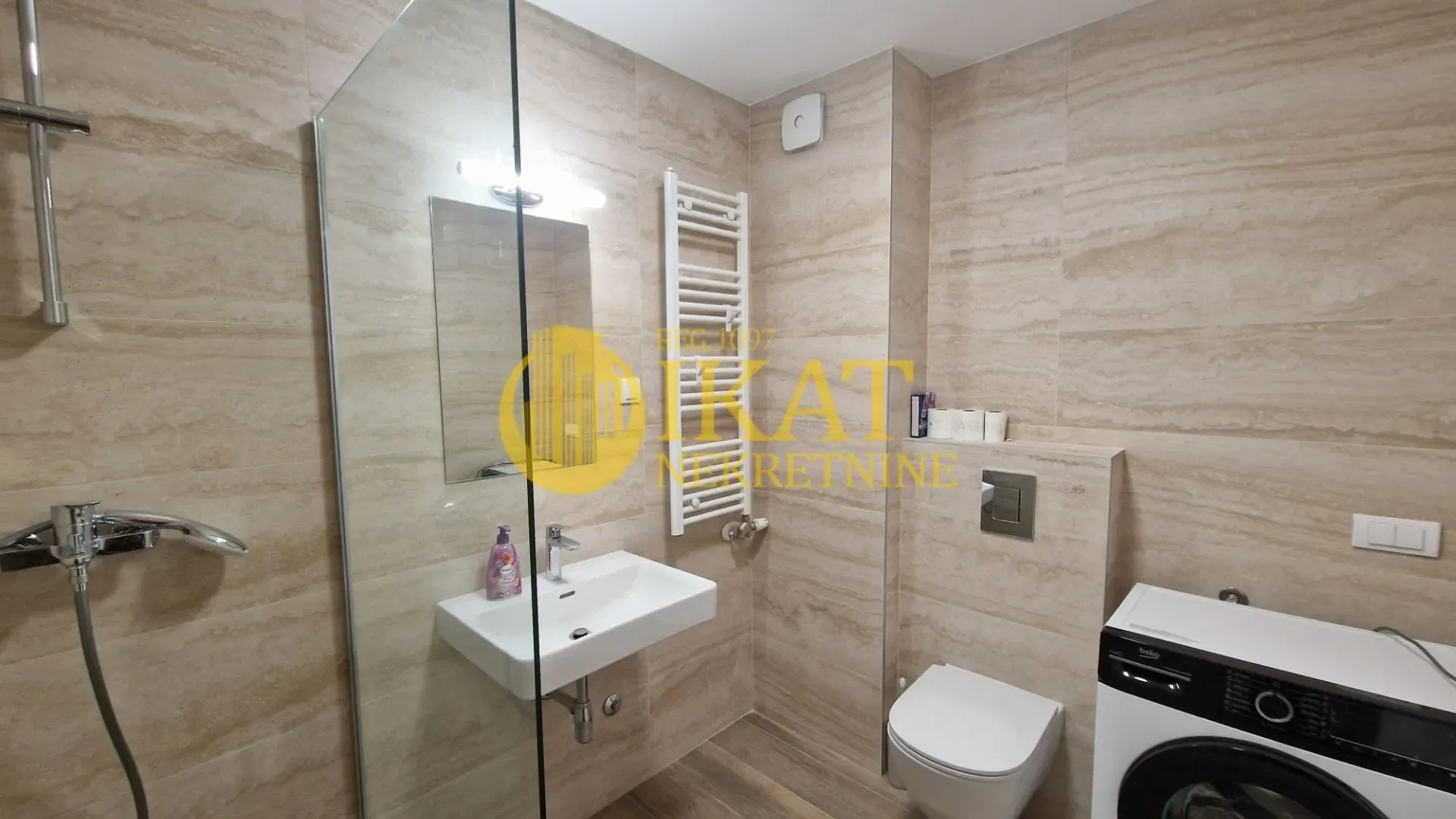 Izdavanje, dvosoban stan, 55m², Vidikovački venac, Rakovica