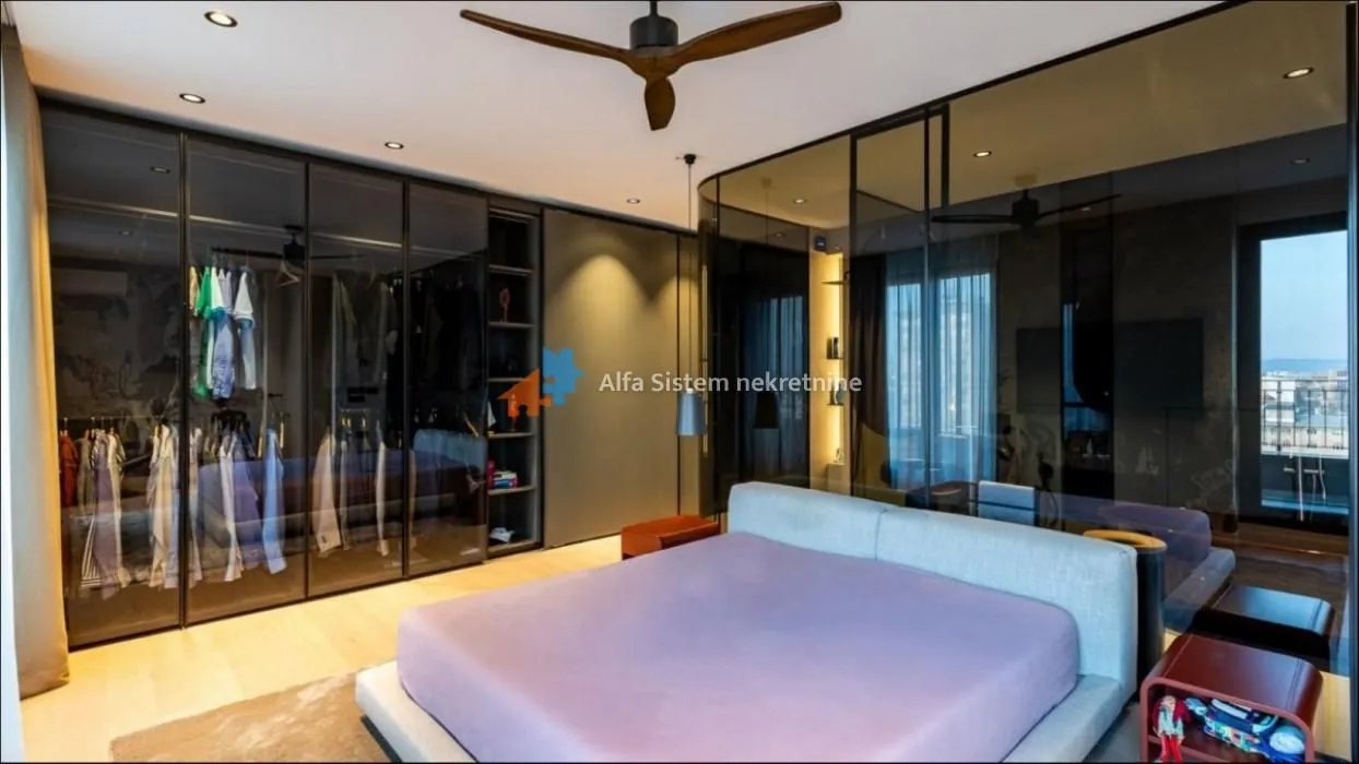 Rent, three bedroom apartment, 193m², Stari Grad, Beograd