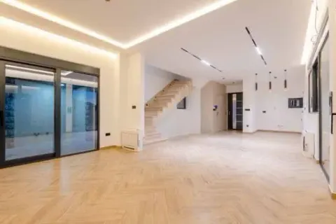 Sale, house, 240m², Kamenovo, Budva - image 2