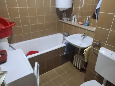 Sale, three bedroom apartment, 78m², Bulevar Oslobodjenja, Novi Sad Sve Podlokacije - image 12