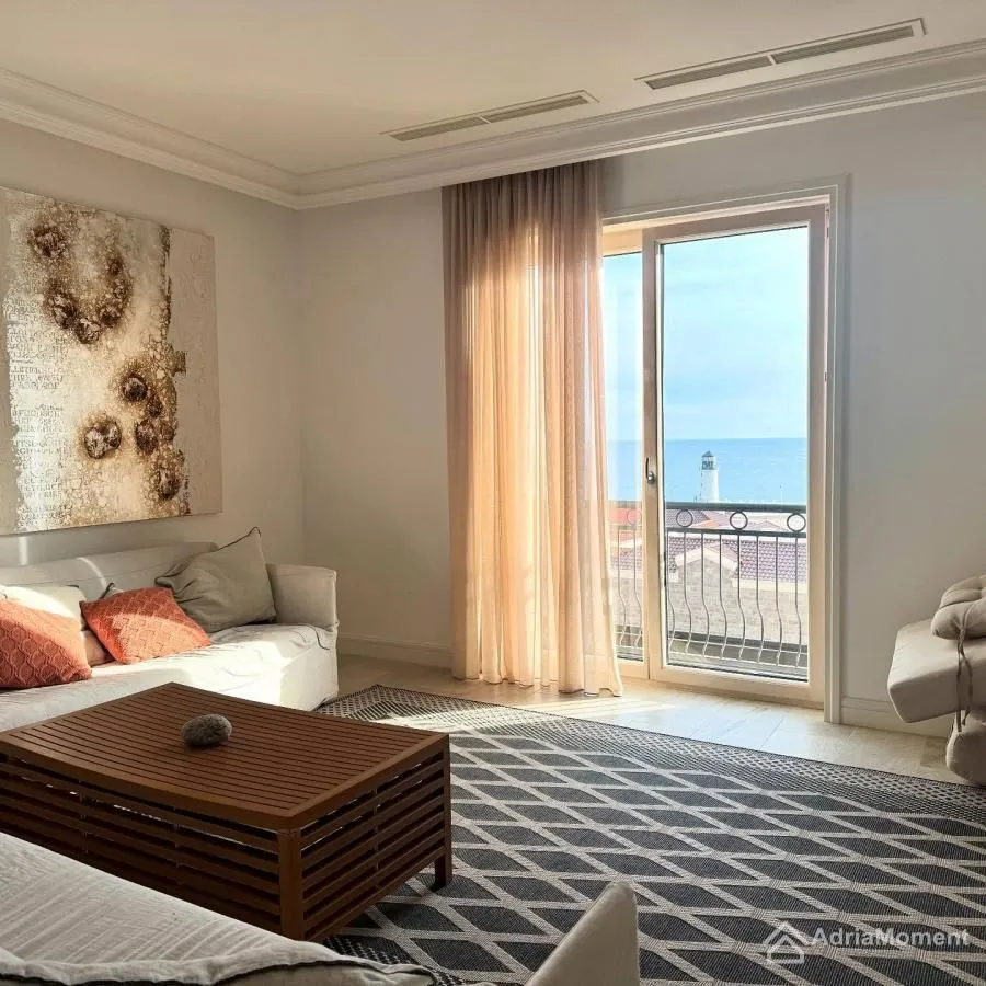 Prodaja, trosoban stan, 290m², Luštica Bay, Tivat
