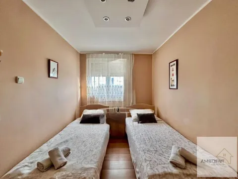 Izdavanje, trosoban stan, 65m², Savski Venac, Beograd - image 8