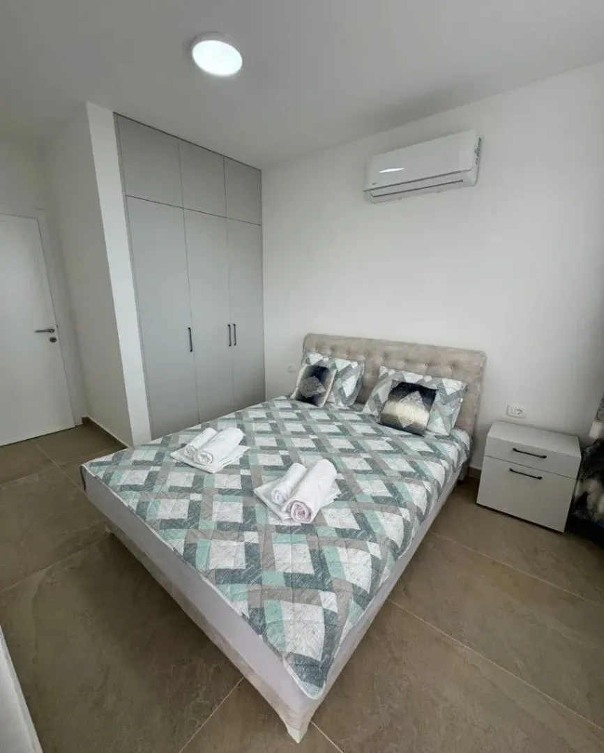 Sale, one bedroom apartment, 52m², Bečići, Budva