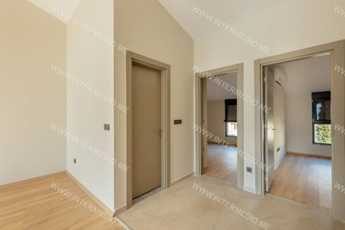 Prodaja, dvosoban stan, 87m², Topla, Herceg Novi