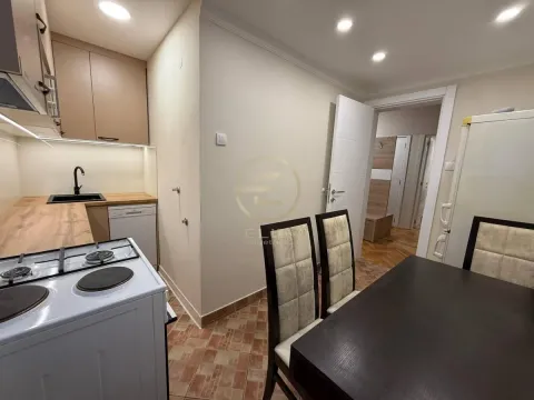 Izdavanje, trosoban stan, 61m², Rotkvarija, Novi Sad Sve Podlokacije - image 7