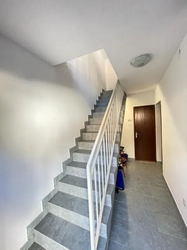 Prodaja, kuća, 90m², Sutomore, Bar