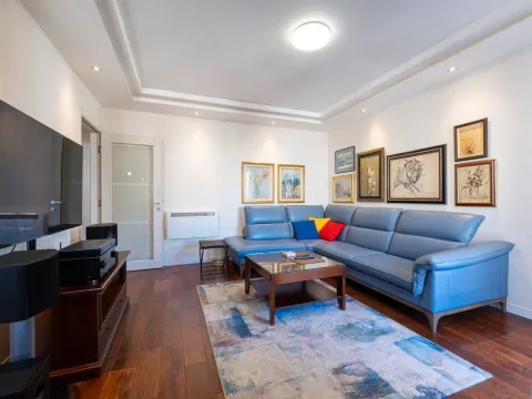 Rent, two bedroom apartment, 68m², Central Point, Podgorica - image 14