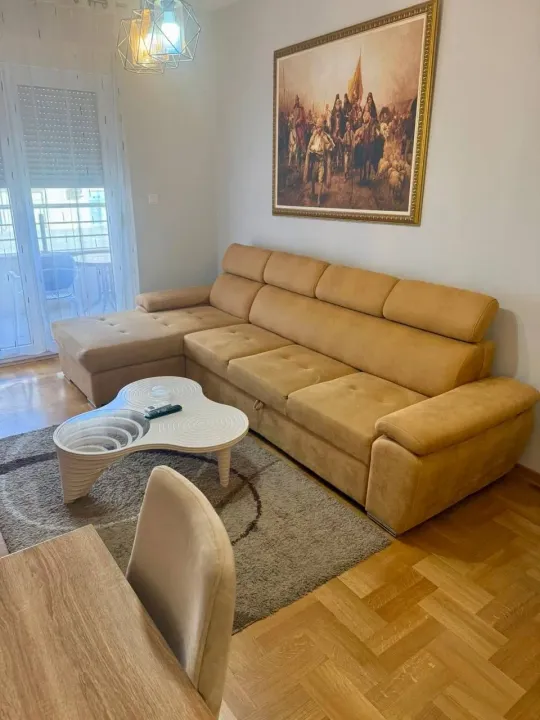 Rent, one bedroom apartment, 45m², Rozino, Budva