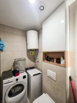 Prodaja, jednosoban stan, 46m², Stari Aerodrom, Podgorica - image 9