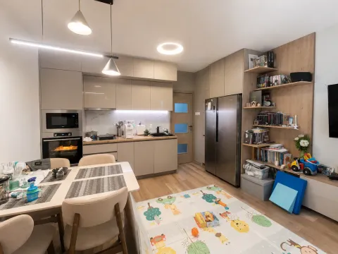 Prodaja, jednosoban stan, 45m², Stari Aerodrom, Podgorica - image 3