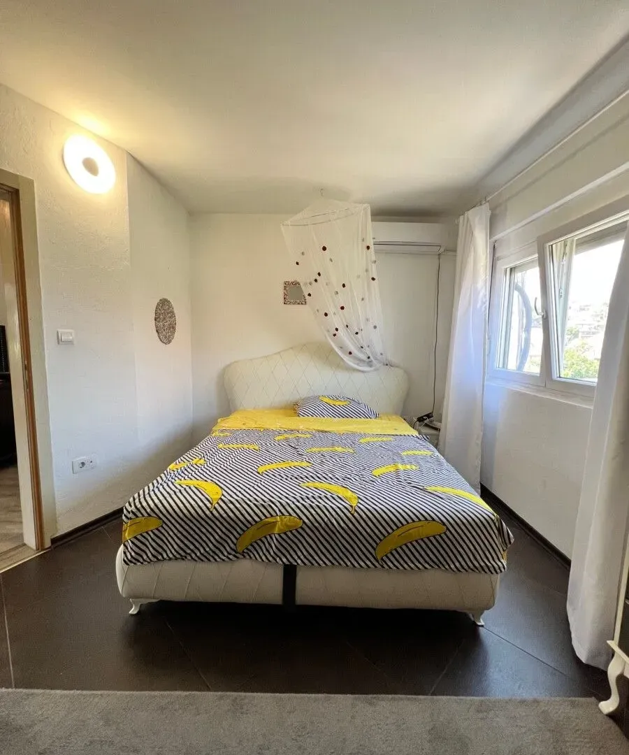 Izdavanje, trosoban stan, 115m², Zelenika, Podgorica