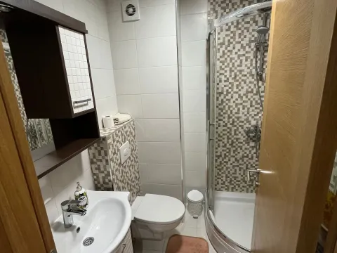 Rent, two bedroom apartment, 70m², City Kvart, Podgorica - image 7