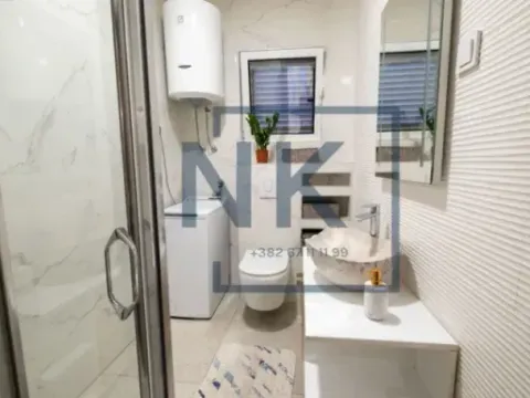 Prodaja, trosoban stan, 128m², Stari Aerodrom, Podgorica - image 13