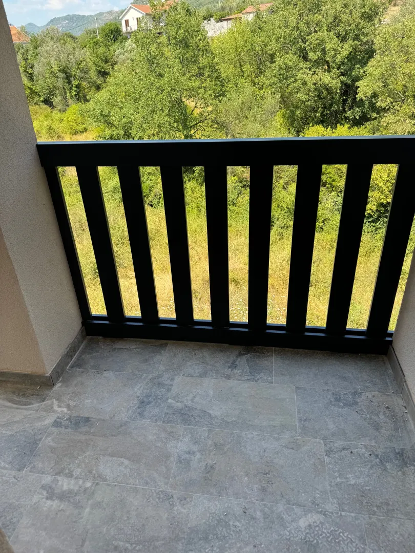 Prodaja, dvosoban stan, 53m², Radanovići, Kotor