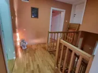 Izdavanje, kuća, 160m², Sremska Kamenica, Petrovaradin - image 16