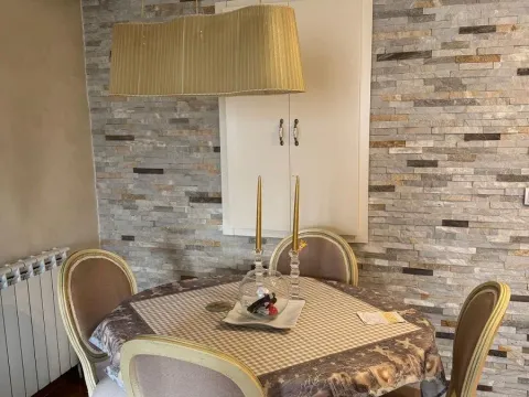 Izdavanje, dvosoban stan, 42m², Zvezdara, Zvezdara Sve Podlokacije - image 2