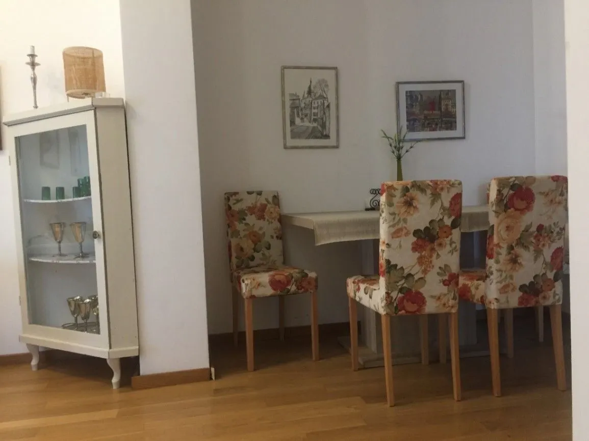 Stan-na-dan, trosoban stan, 55m², Centar, Budva
