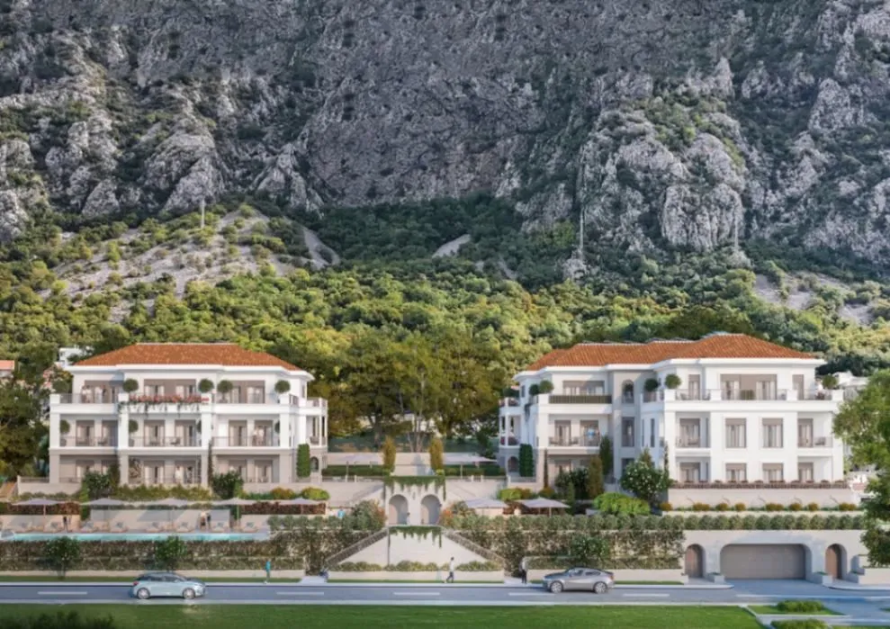 Sale, two bedroom apartment, 74m², Dobrota, Kotor