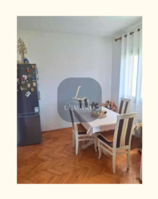 Prodaja, dvosoban stan, 70m², Sveta Vrača, Kotor